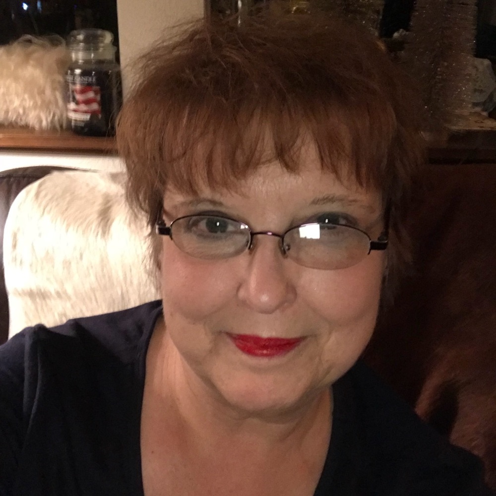 Meet your Posher, Marcia